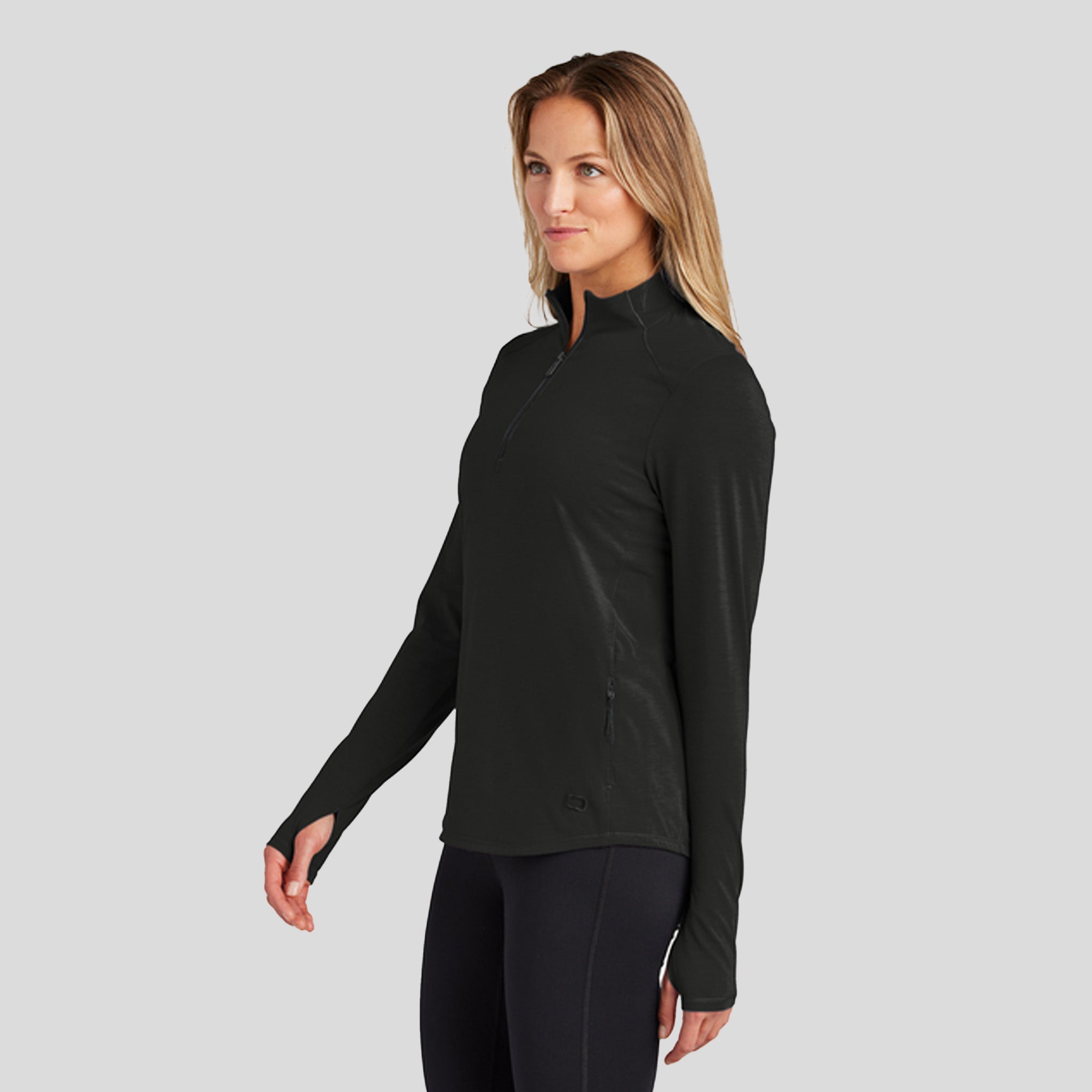 Women's Motion 1/4-Zip | Blacktop