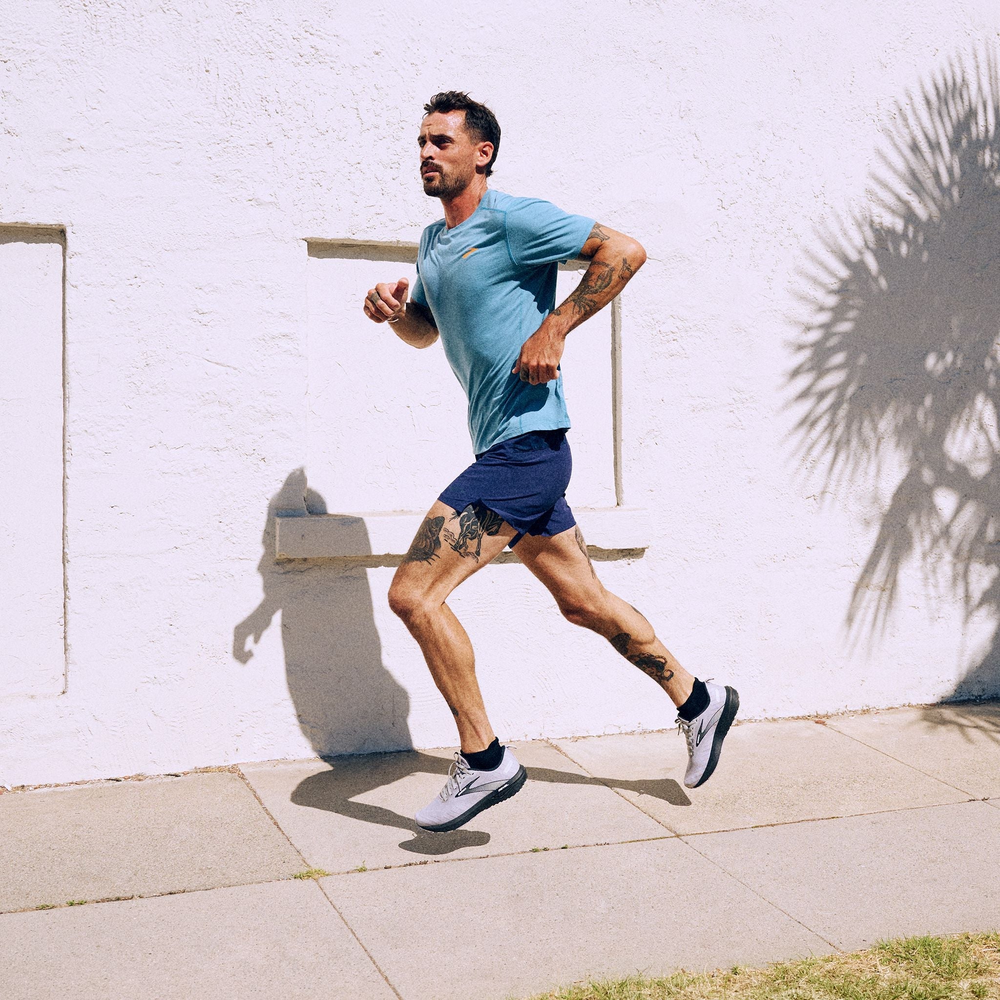 Men's Athletic Shoes